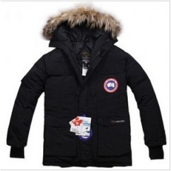 Пуховик Canada Goose черный